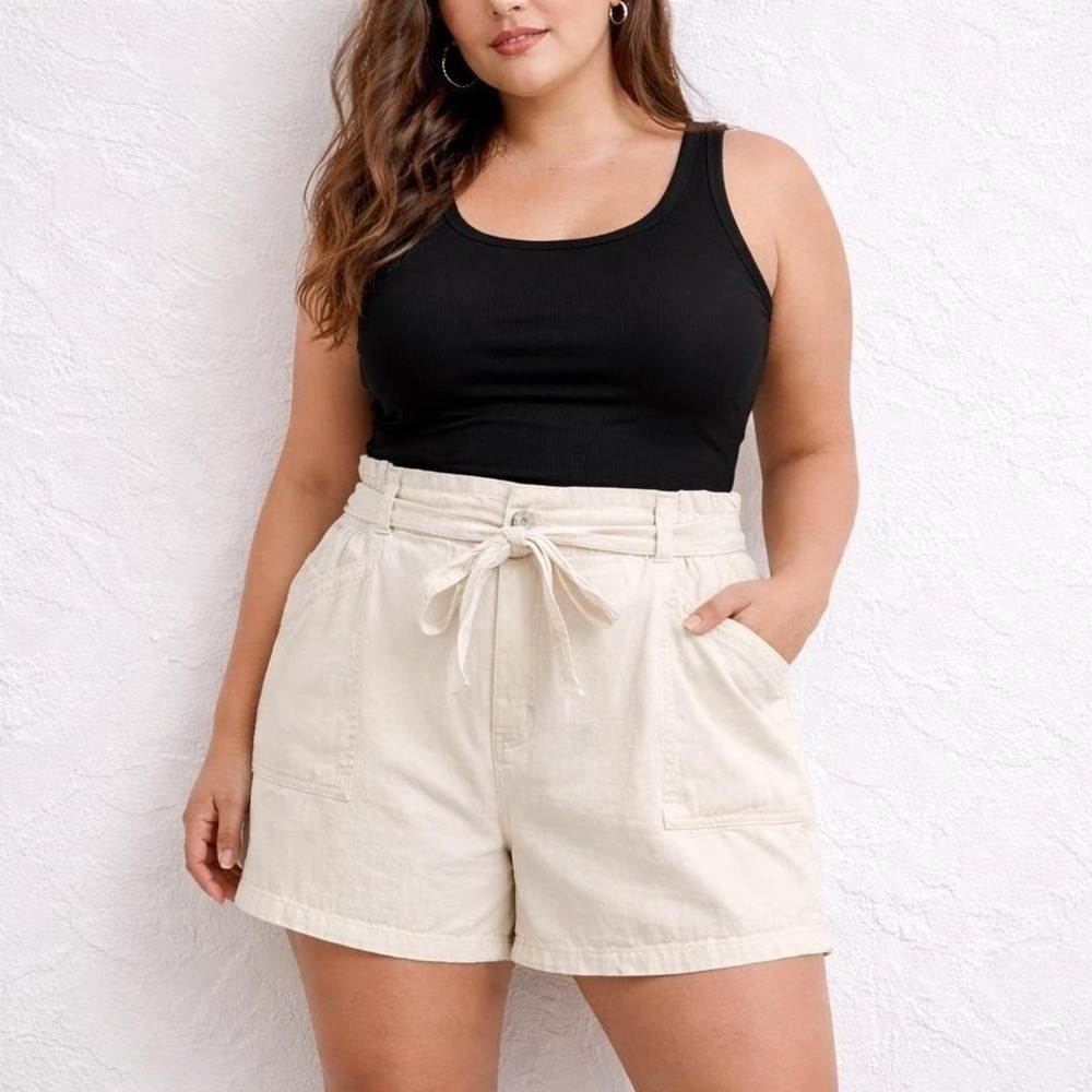 Old‎ Navy 2X High Waist Paperbag Shorts Cream Cotton Utility